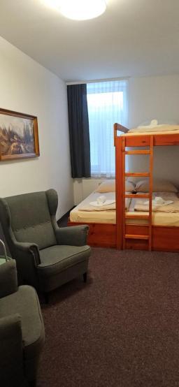 Hvezda Apartments Харачов Стая снимка